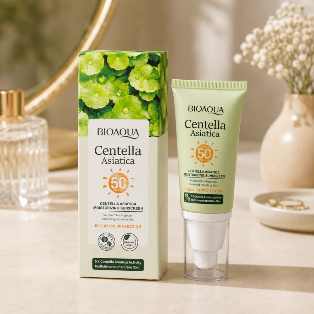 ضدآفتاب مرطوب‌کننده سنتلا آسیاتیکا بیوآکوا با SPF 50+ و PA++++