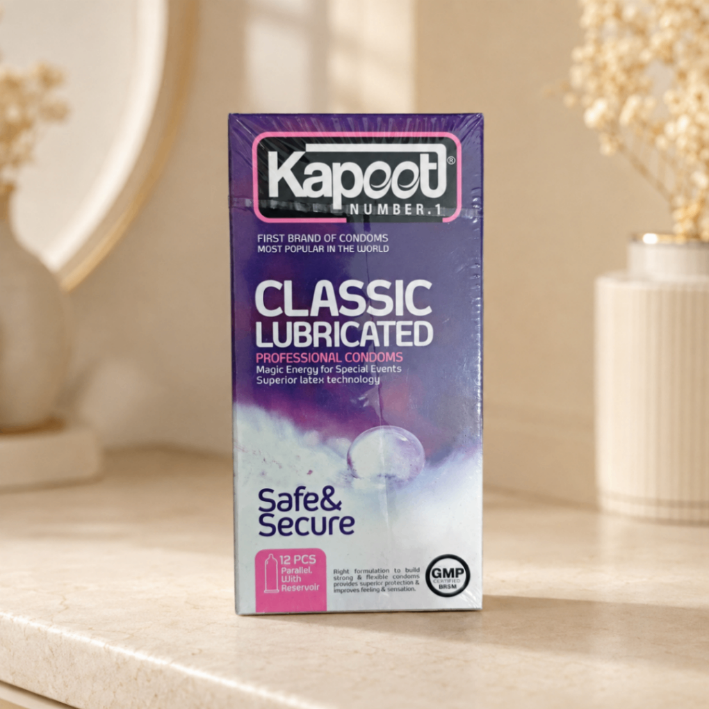 کاندوم کلاسیک روان‌کاری‌شده کاپوت مدل Classic Lubricated، فوق‌نازک، صاف و مخزن‌دار، بسته ۱۲ عددی