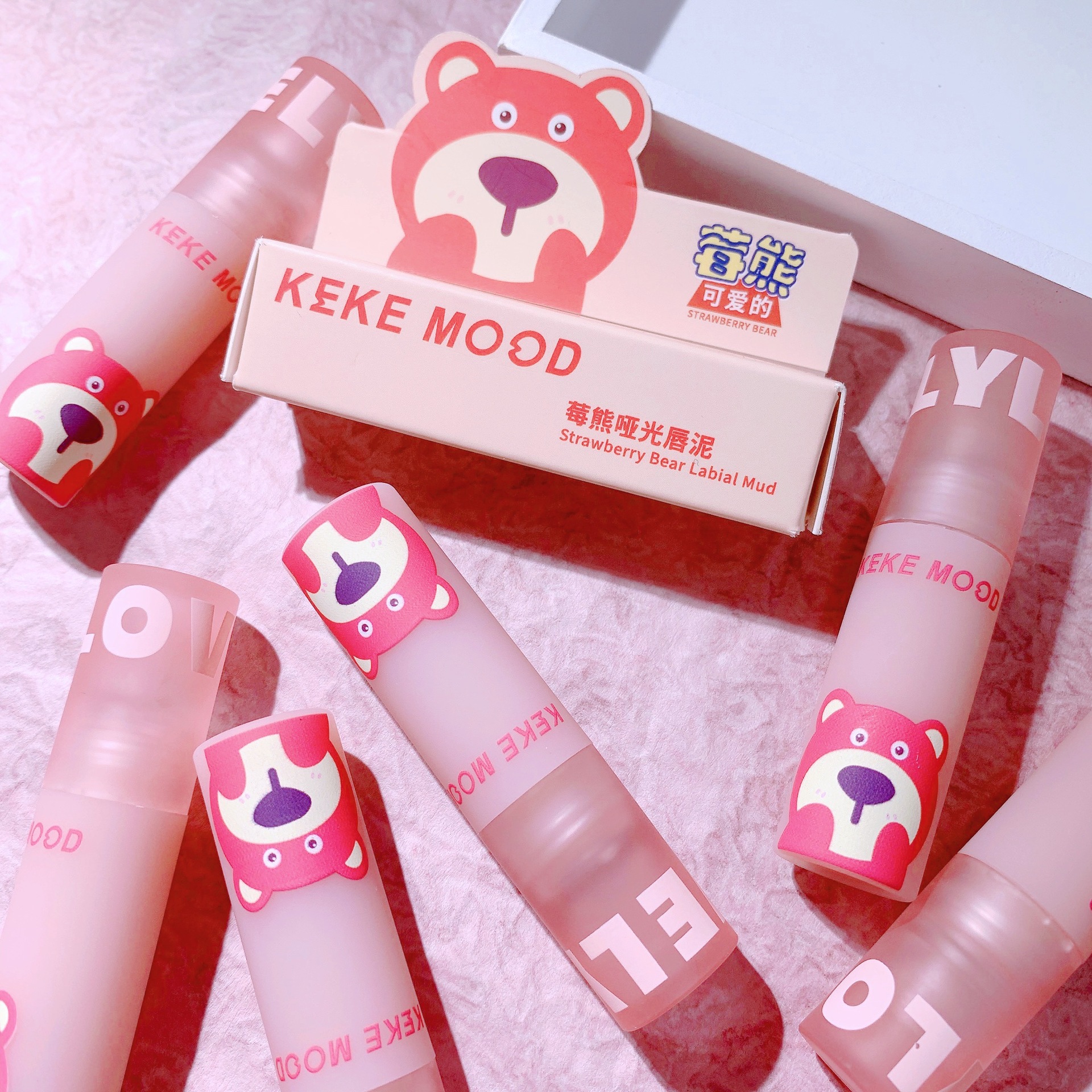 رژ لب مایع مات Keke Mood مدل Strawberry Bear (خرس لاتسو هاگین)