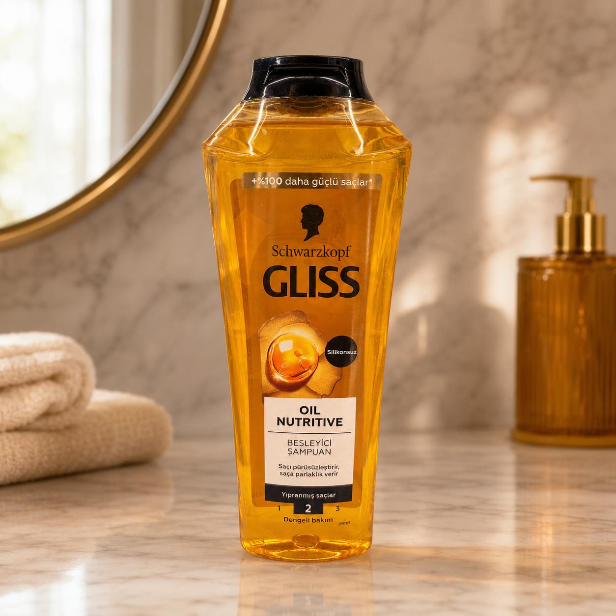 شامپو تغذیه‌کننده و درخشان‌کننده مو گلیس بدون سیلیکون400ml Oil Nutritive
