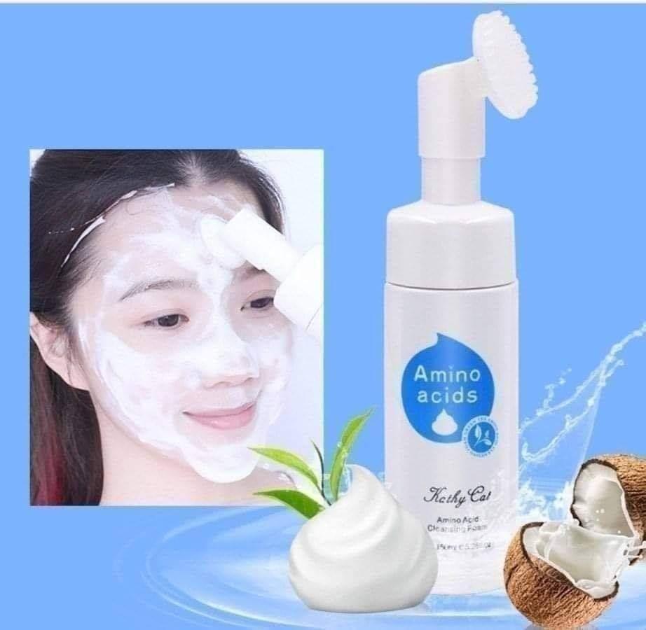 فوم شستشو براش دار روشن کننده و کنترل چربی طبیعی پوست کتی کت (پاکسازی عمیق منافذ)- 150ml